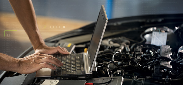 automotive-engine-laptop-600x280 | OMC GROUP